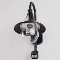 Lindby Væglampe Med Sensor|Væglamper > udendørs væglampe Daphne, sort, sensor, metal, E27