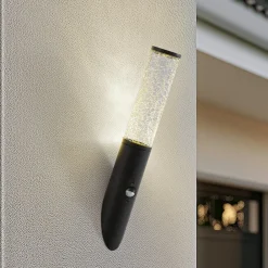 Lindby Væglampe Med Sensor|Terrassebelysning > udendørs væglampe Gavros, sort, aluminium, sensor