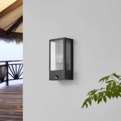 Væglampe Med Sensor|Terrassebelysning ^ Lindby udendørs væglampe Ilana, sort, sensor, IP44, E27