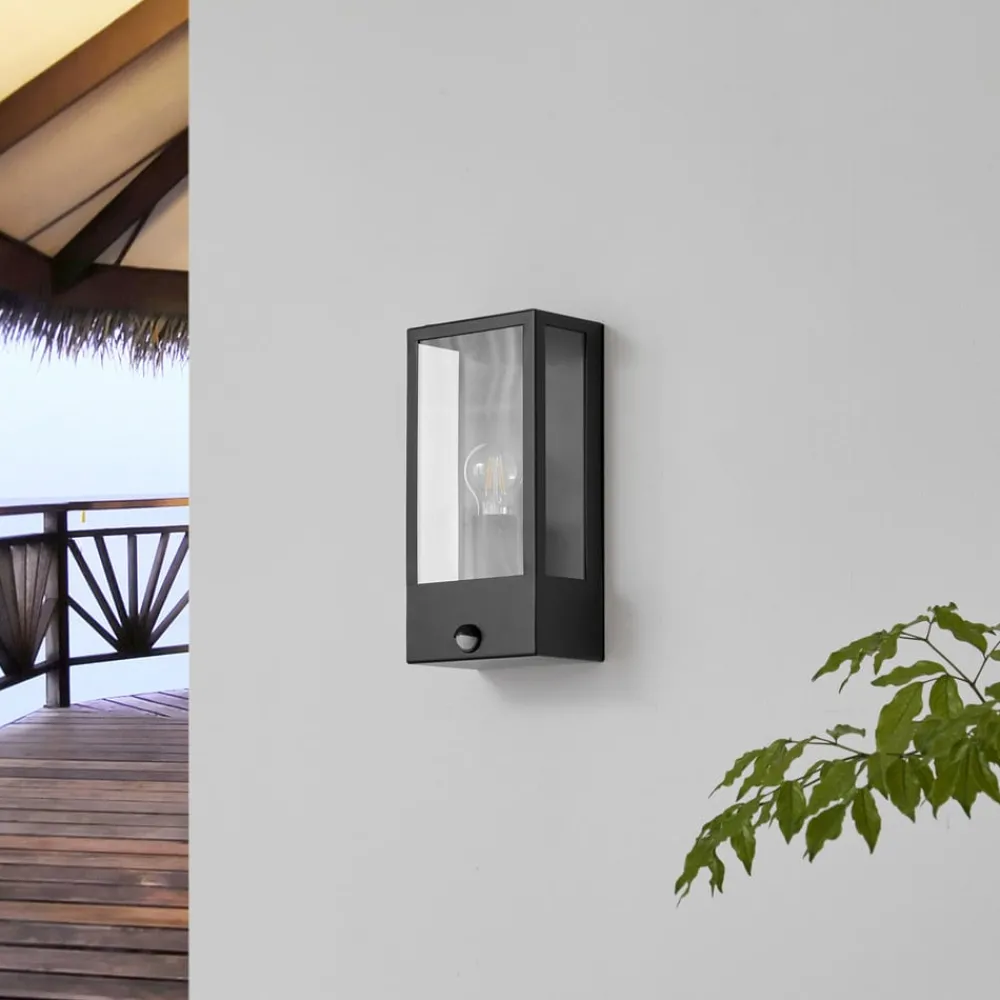 Væglampe Med Sensor|Terrassebelysning ^ Lindby udendørs væglampe Ilana, sort, sensor, IP44, E27