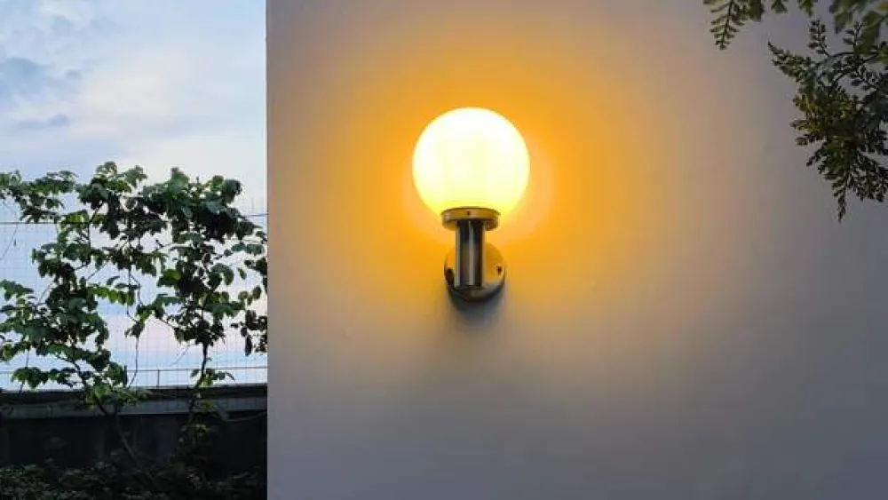 Lindby Terrassebelysning|Væglamper > udendørs væglampe Nada, stål, glas, 32 cm høj, E27