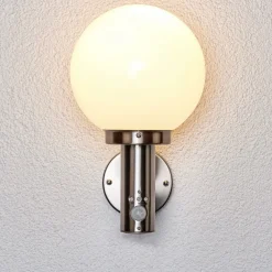 Lindby Væglampe Med Sensor|Terrassebelysning > udendørs væglampe Nada, stål, glas, sensor, E27