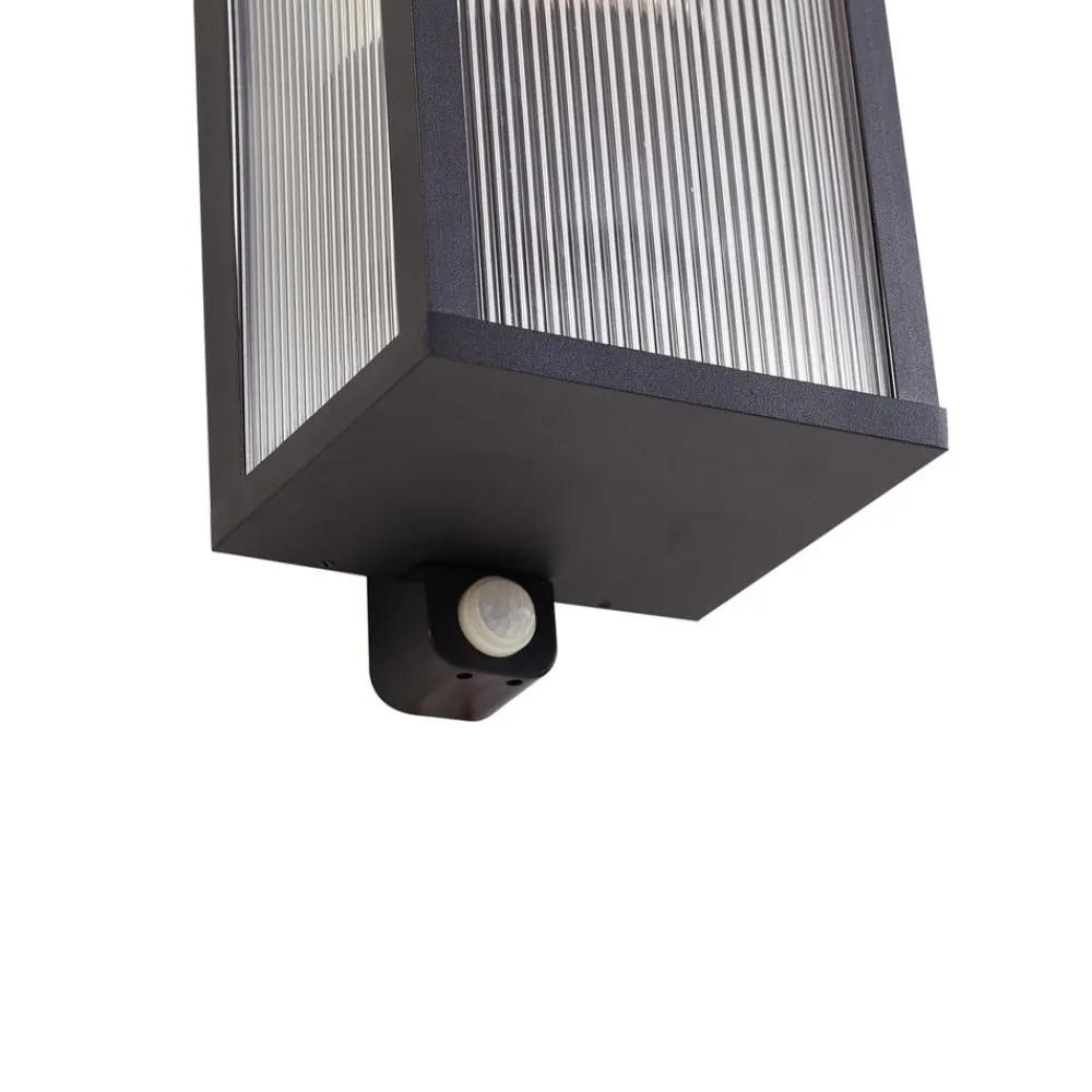 Lindby Væglampe Med Sensor|Terrassebelysning > udendørs væglampe Peldar, sensor, riflet, IP44, E27