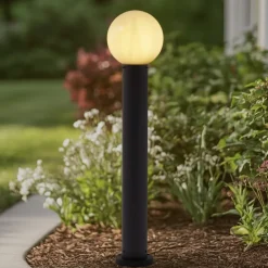 Terrassebelysning|Gadebelysning ^ Lindby vejlampe Dangan, hvid, højde 90 cm, glas, metal