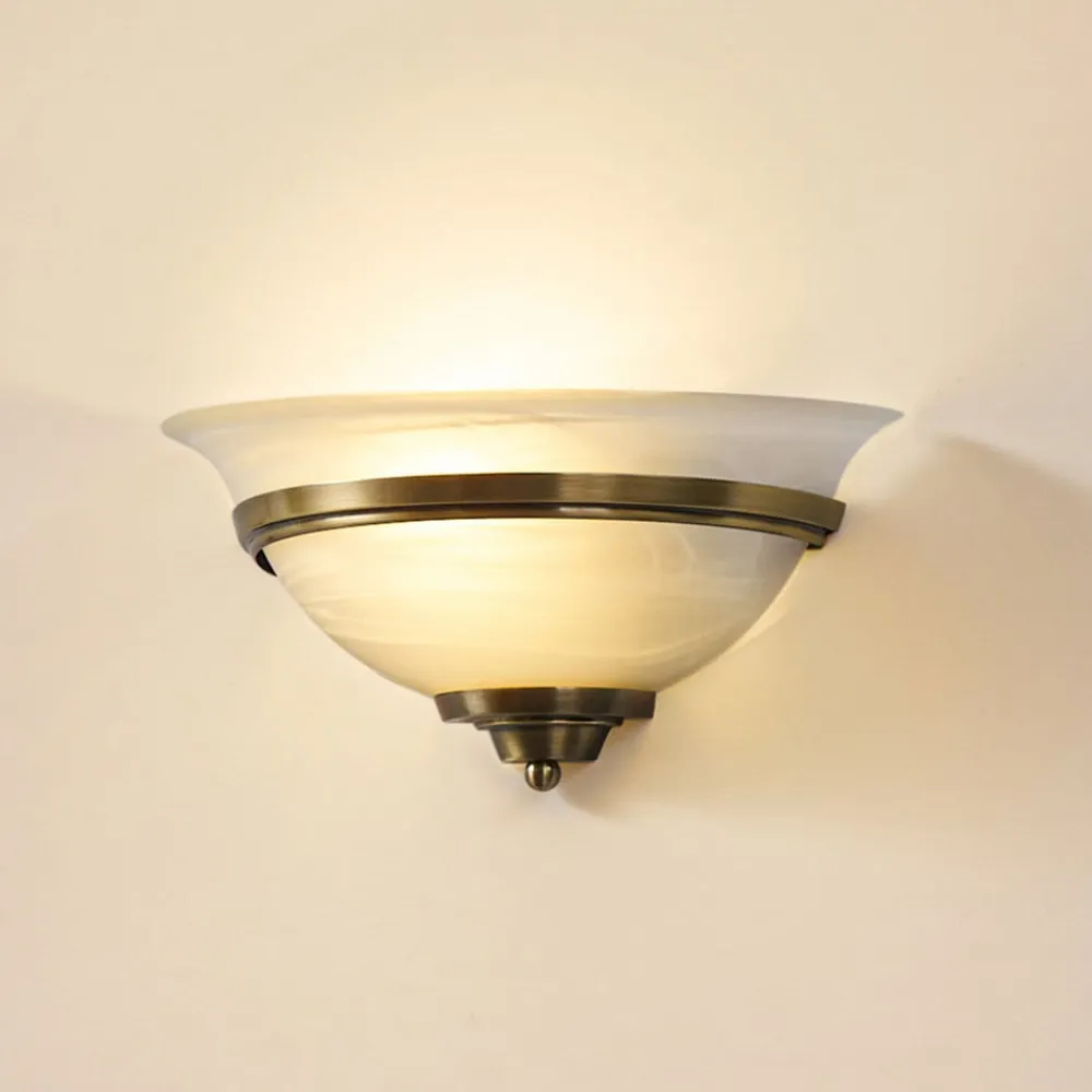 Lindby Gang|Væglamper > væglampe Irimia, 31 cm, antik messing, glas