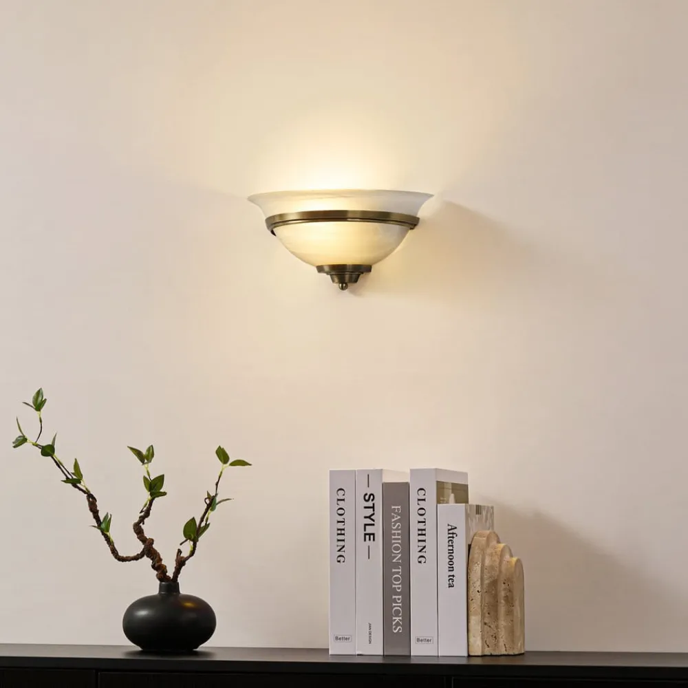 Lindby Gang|Væglamper > væglampe Irimia, 31 cm, antik messing, glas