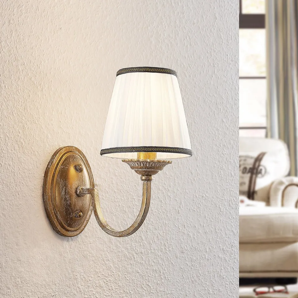 Gang|Pendellamper ^ Lindby væglampe Lumiel, creme/messing, tekstil, 27 cm