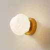 Lindby Væglamper|Væglamper > væglampe Piatra, opal/messing, glas, Ø 16 cm, G9