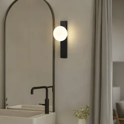 Lindby Væg- Og Spejllamper|Væglamper > væglampe Tavrik, sort/hvid, højde 30 cm, glas