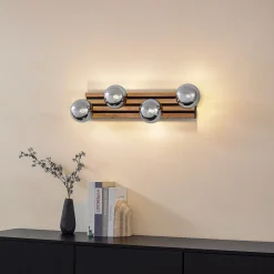 Lindby Væglamper > væglampe Woodora, træ, glas, røggrå, 4 lyskilder