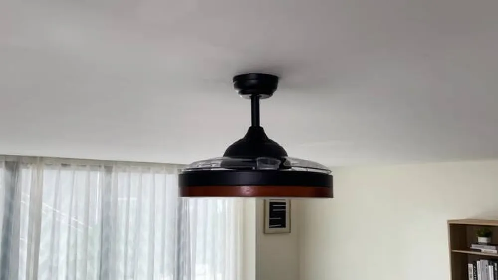 Lindby Loftventilatorer > Lindy LED-loftventilator Oras, sort, DC, støjsvag, 107 cm