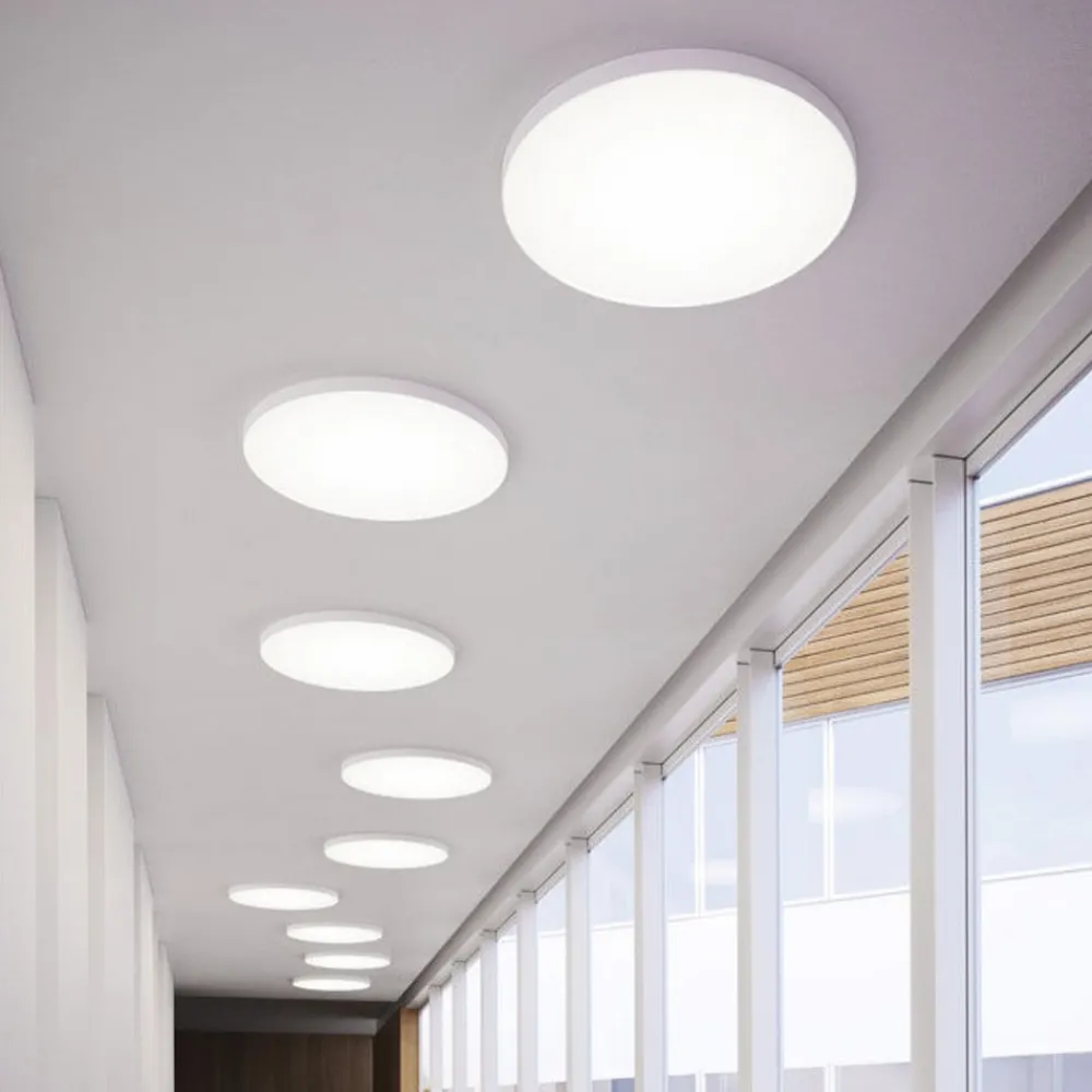 LOOM DESIGN Loftlamper > LED-loftlampe Lucia, hvid, Ø 45 cm aluminium