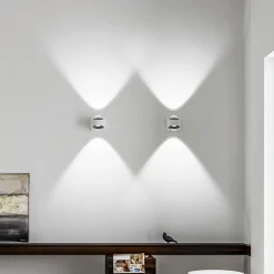 LOOM DESIGN Terrassebelysning > Saga udendørs LED-væglampe op/ned hvid