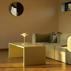 Dekorationsbelysning ^ Louis Poulsen LED-bordlampe PH 80, opal hvid, IP44