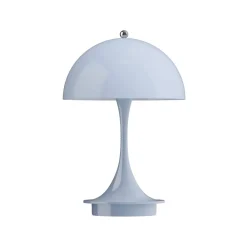 Louis Poulsen Dekorationsbelysning > Panthella PORTABLE 160 V3, opal lys blå