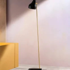 Louis Poulsen Gulvlamper|Gulvlamper > VL38 - LED-gulvlampe, sort