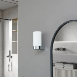 Lucande Væg- Og Spejllamper > Basolo væglampe til badeværelset, sort, højde 17,2 cm, glas