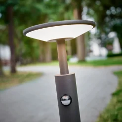 Gadebelysning Med Sensor|Terrassebelysning ^ Lucande Fenia LED-vejlampe, 60 cm, sensor, IP54, antracit