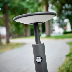 Gadebelysning Med Sensor|Terrassebelysning ^ Lucande Fenia LED-vejlampe, 60 cm, sensor, IP54, antracit