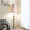 Lucande Gulvlamper > gulvlampe Lyndorin, beige, keramik, 150 cm