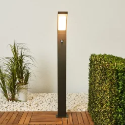 Lucande Gadebelysning Med Sensor|Terrassebelysning > LED-gadelampe Juvia, 100 cm, bevægelsessensor, IP54