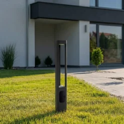 Lucande Terrassebelysning|Gadebelysning > LED-gadelampe Pirron, højde 80 cm, stikkontakt, IP54