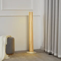 Lucande Gulvlamper|Gulvlamper > LED-gulvlampe Silja, 101 cm, træ, resin, 3000K