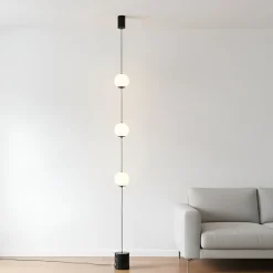Lucande Pendellamper|Gulvlamper > LED-gulvlampe Sphere, sort/opal, glas, dæmpbar