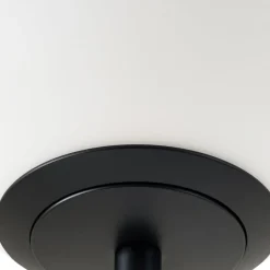 Lucande Pendellamper|Gulvlamper > LED-gulvlampe Sphere, sort/opal, glas, dæmpbar
