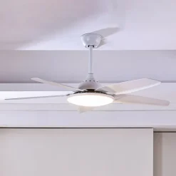 Lucande Loftventilatorer > LED-loftventilator Divian, hvid, DC, støjsvag, CCT