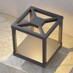 Lucande Terrassebelysning > LED-sokkellampe Lealan, sort, metal, 23 cm, IP54