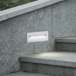 Lucande Terrassebelysning|Væglamper > LED-vægindbygningslampe Loya, 23 x 8 cm, hvid, IP54