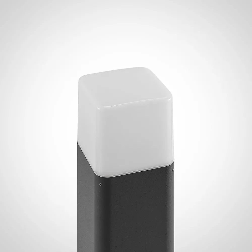 Gadebelysning ^ Lucande Obuna vejlampe, højde 80 cm