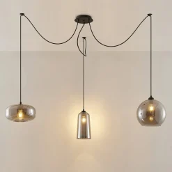 Pendellamper ^ Lucande pendellampe Zyli, 3 lyskilder, røggrå, glas