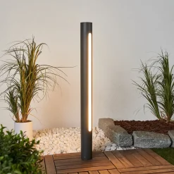 Lucande Gadebelysning > Tomas LED-vejlampe, 75 cm, mørkegrå, IP54