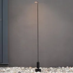 Luceplan Gadebelysning > LED-vejlampe Flia, 75 cm høj, sort, plast