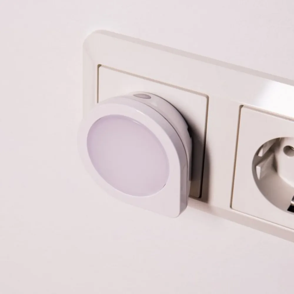 Müller-Licht Væglamper > Luna Sensor LED-stikkontaktlampe natlys