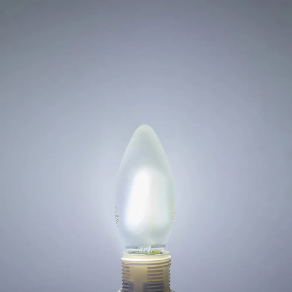 LUUMR Dæmpbar Led-Pære|Smarte Lyskilder > Smart LED-kertepære E14 4,2 W mat CCT Tuya WLAN