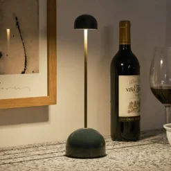 Terrassebelysning ^ MARSET LED-batteridrevet bordlampe Sips, grøn/guld, 31 cm, stål