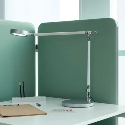 Arbejdsrum/Kontor ^ Maul grace LED-bordlampe, sølvfarvet, 37 cm, dæmpbar, CCT