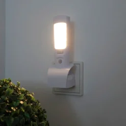 Væglamper ^ Müller-Licht Minerva transportabel LED-natlampe