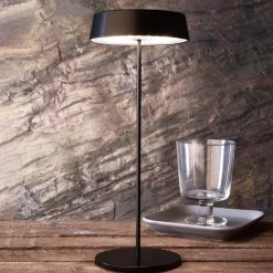 Dekorationsbelysning|Terrassebelysning ^ Deko-Light Miram LED-bordlampe med batteri, kan dæmpes, sort