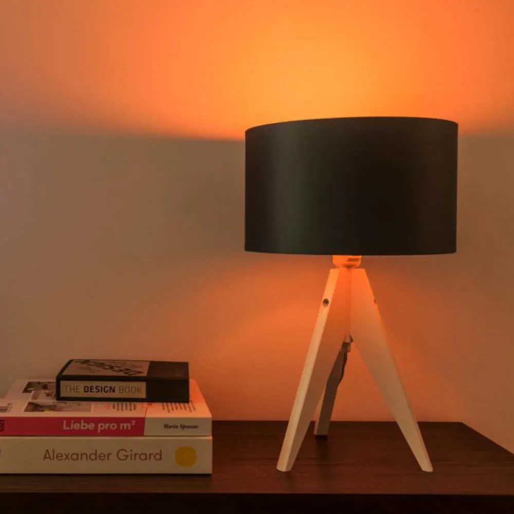 Dæmpbar Led-Pære|Smarte Lyskilder ^ tint Müller Licht white+color LED-pære E14 6W