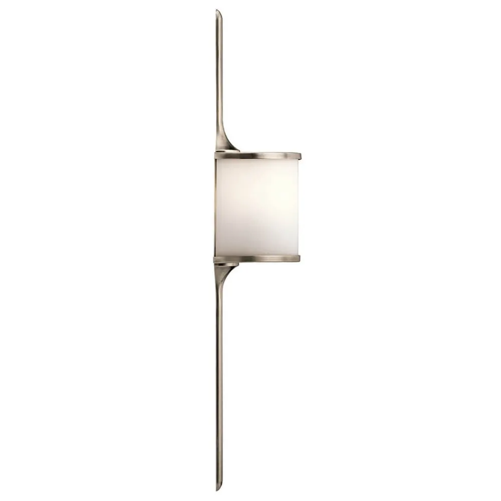 KICHLER Væg- Og Spejllamper > Mona LED-væglampe, IP44, højde 55,9 cm, fortinnet