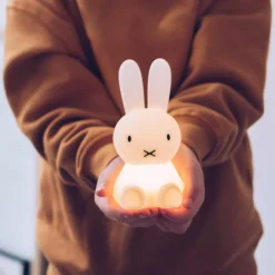 Mr Maria Bordlamper > Miffy Bundle of Light natlampe, 15 cm