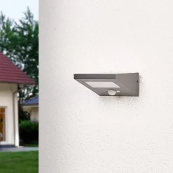 Lucande Væglampe Med Sensor|Solcellelamper > Nedadstrålende solcelle udendørs væglampe Felin