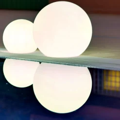 Newgarden Solcellelamper > Buly LED-solcellekugle IP65, Ø 60 cm