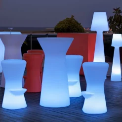 Newgarden Møbel Og Interiør|Terrassebelysning > Capri LED batteridrevet barbord, RGBW, 110 cm højt, hvid
