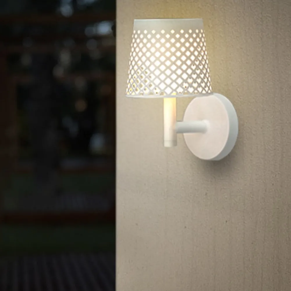 Newgarden Solcellelamper > Greta LED-solcellelampe, hvid