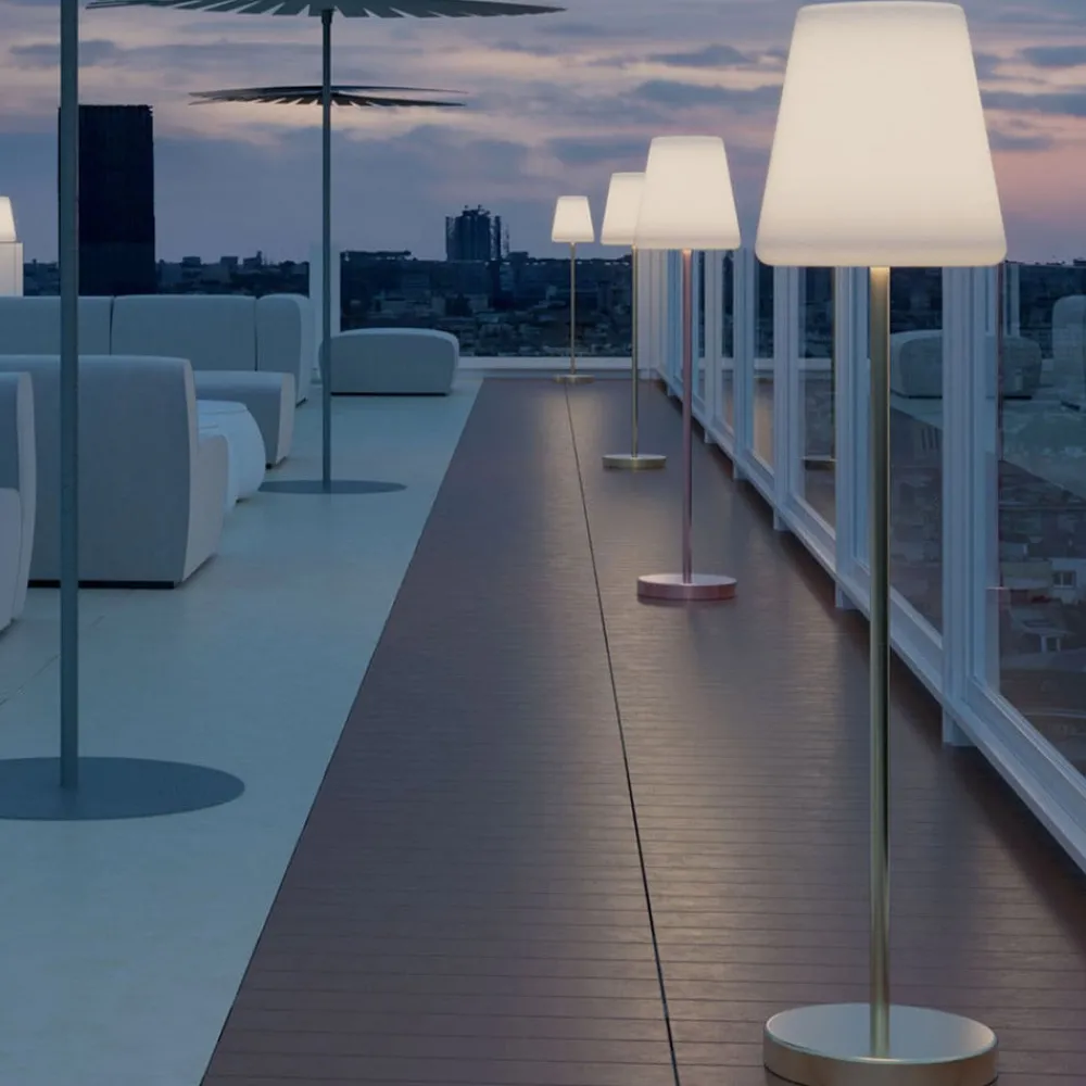Newgarden Solcellelamper|Terrassebelysning > Lola Slim 120 gulvlampe med solceller antracit